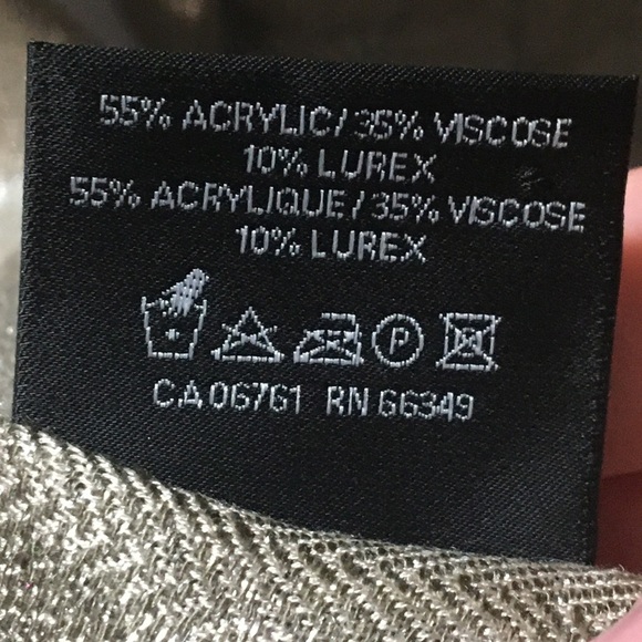 Elegant Silver Glitter Scarf Lord & Taylor - Picture 3 of 5